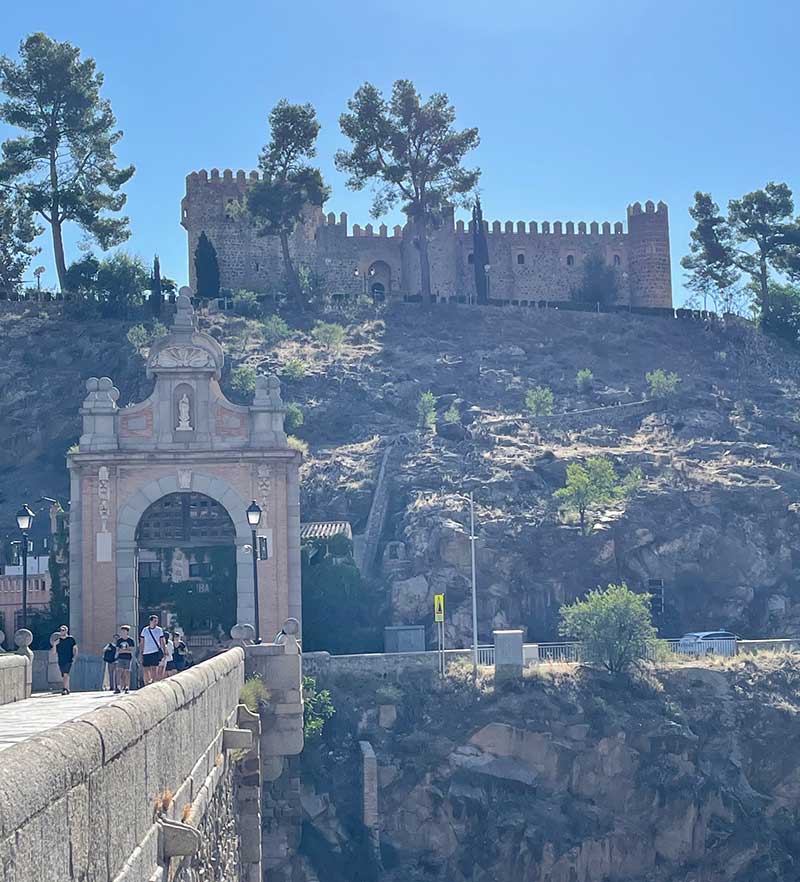 Vista de San Servando desde el Puente Alcántara